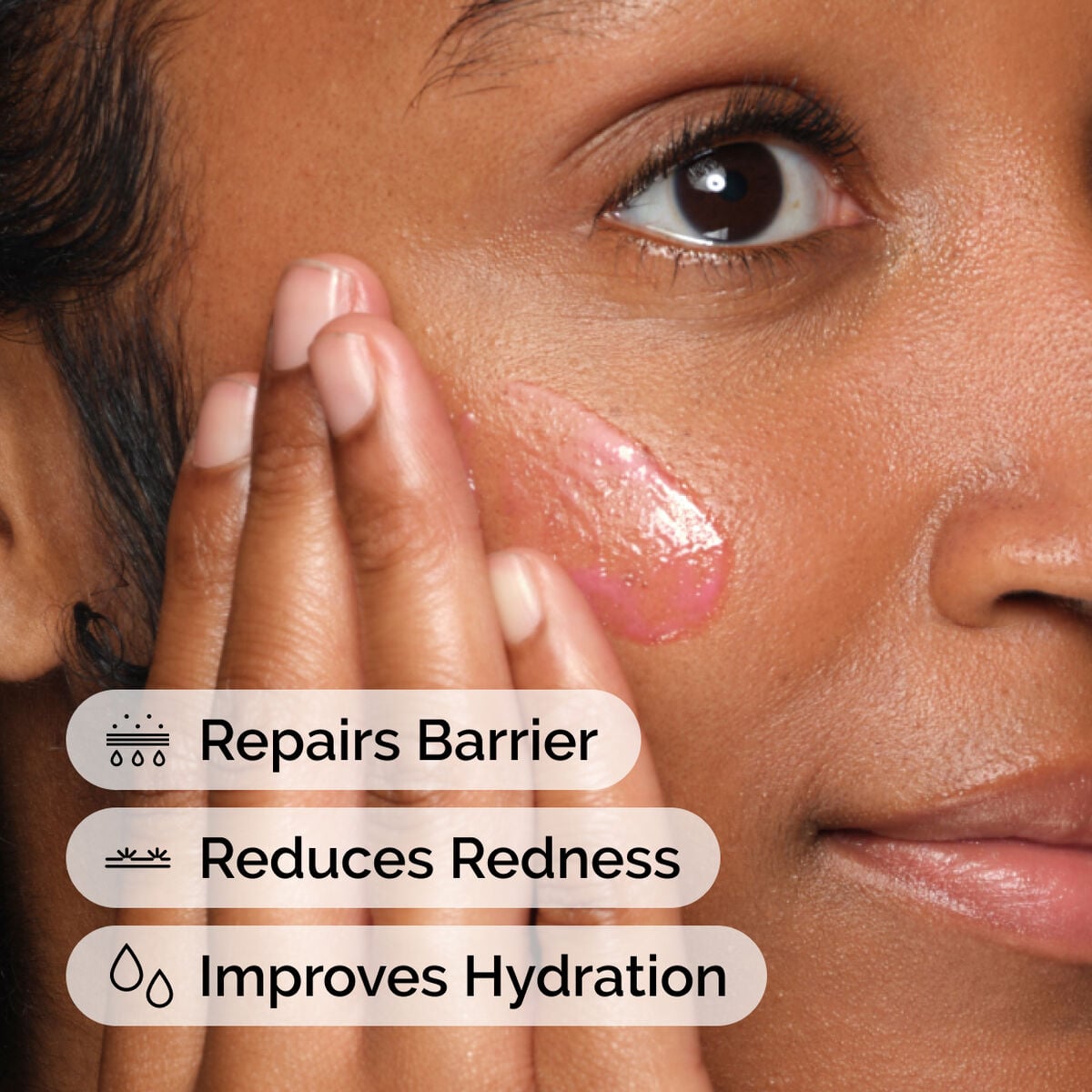 soothing-and-barrier-support-serum-set-w6 ord-soothing-barrier-support-serum-model-application-with-benefits.jpg